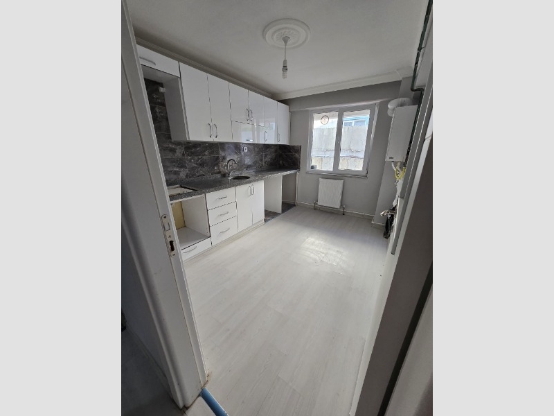 YATIRIM 11 İSMETPAŞA'DA SIFIR KİRALIK 1+1 GİRİŞ KAT BİLECİK